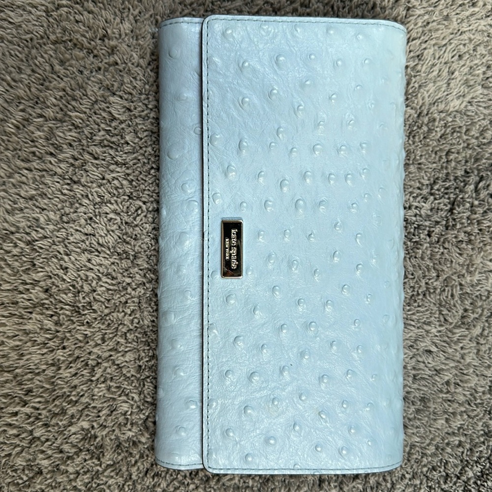 Kate Spade Alexander Ave -Phoenix Leather Wallet. Like new condition.